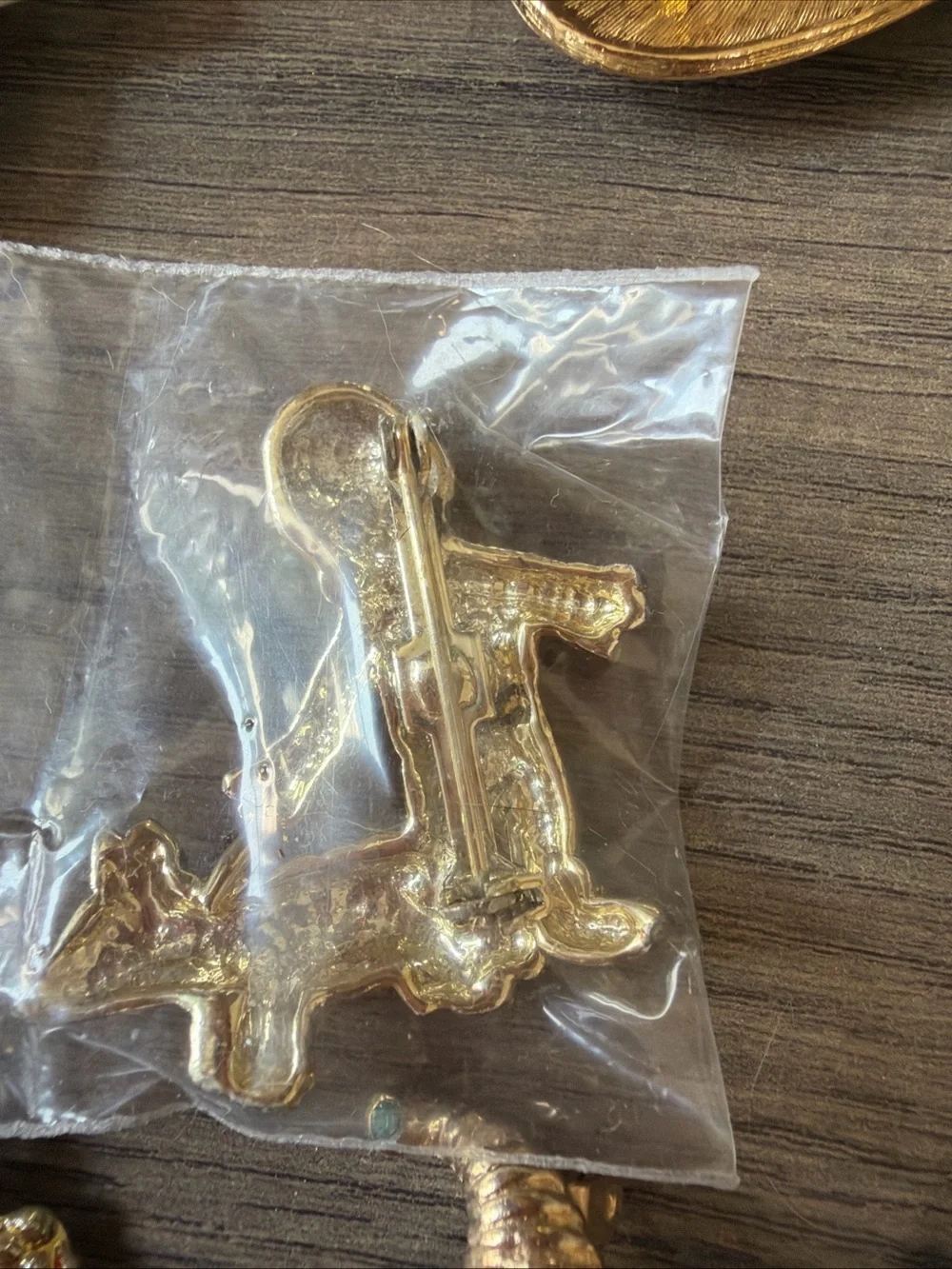 N/A pins